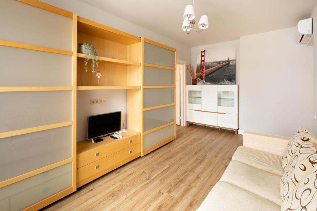 Cozy 2 Bedroom Apartment In Riga Centre Exterior foto
